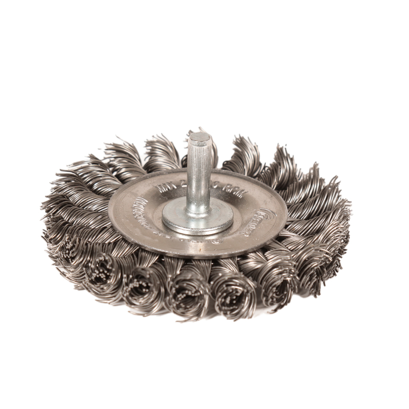 Roue métallique à nœuds, diamètre 3-1/4" (83 mm) x 0,020 x 3/8", en acier
