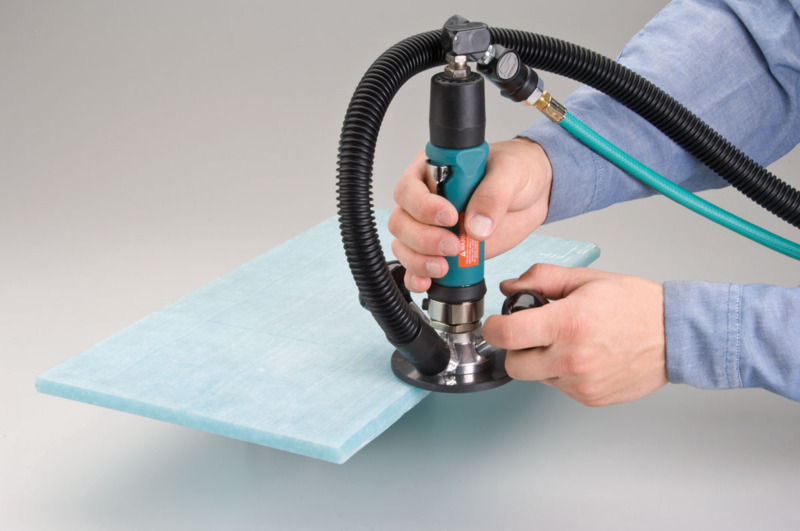 .7 hp Router, 4" Base, Central Vacuum